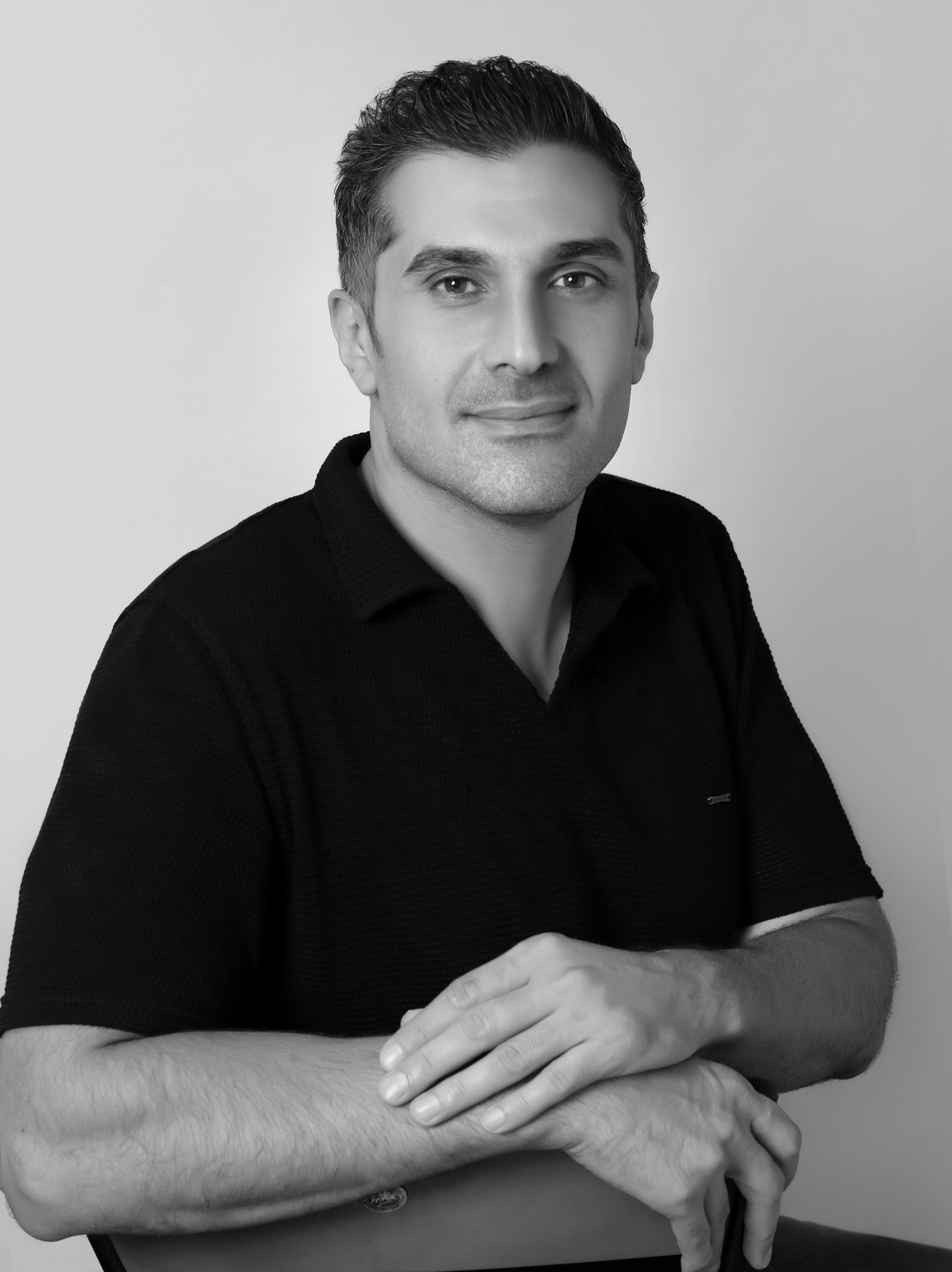 امیرحسین آزمایش